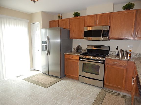 5th image of 2467 Hillsboro Ln