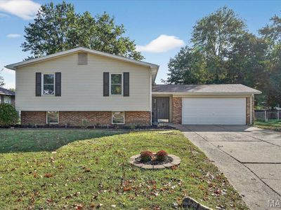 9 Donna Dr, Saint Peters, MO, 63376