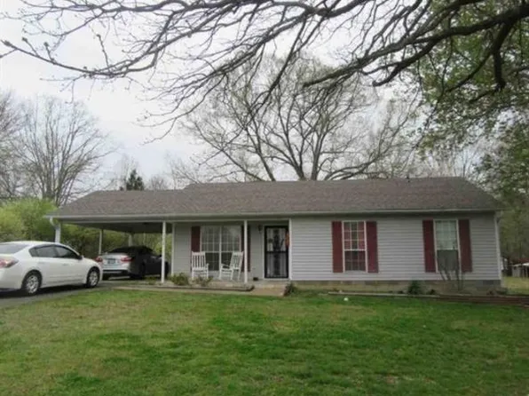 108 McBride Cv, Adamsville, TN 38310