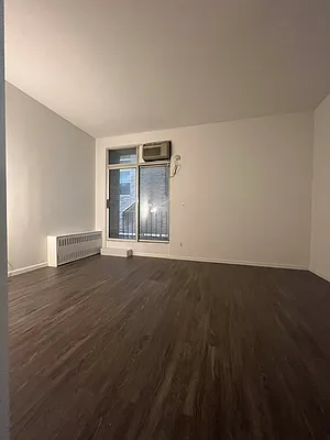 Rented by Voro NYC | media 14