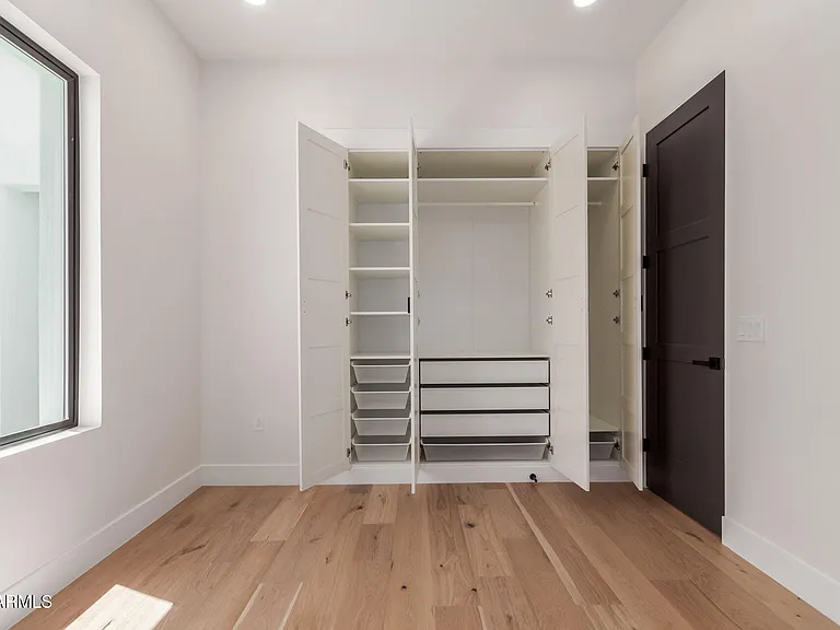3014 E Avalon Dr — Photo 26