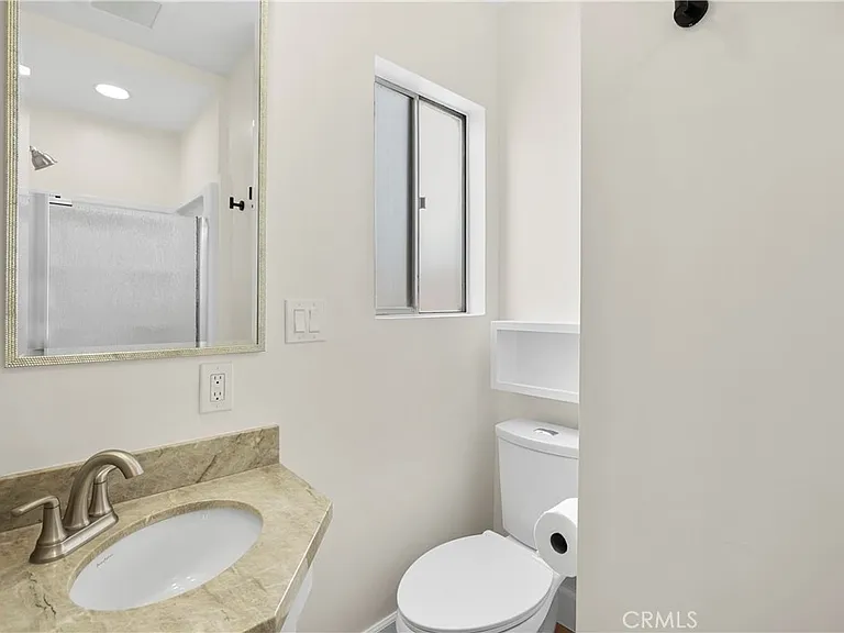 121 Topaz Ave — Photo 15
