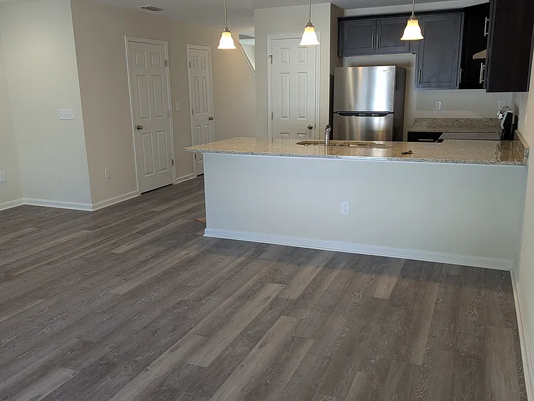 1708 Cocoanut Dr — Photo 7