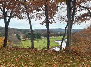 860 Murphys Rd #5A, Hartford, VT 05047