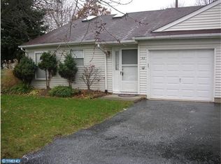 32 Monroe Ct, East Windsor, NJ 08520