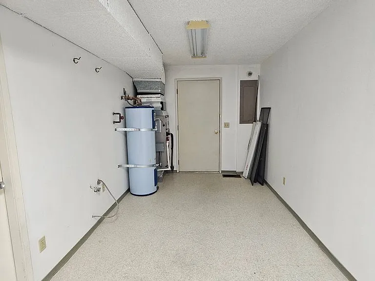 1388 Road F.8 NE #206 — Photo 16