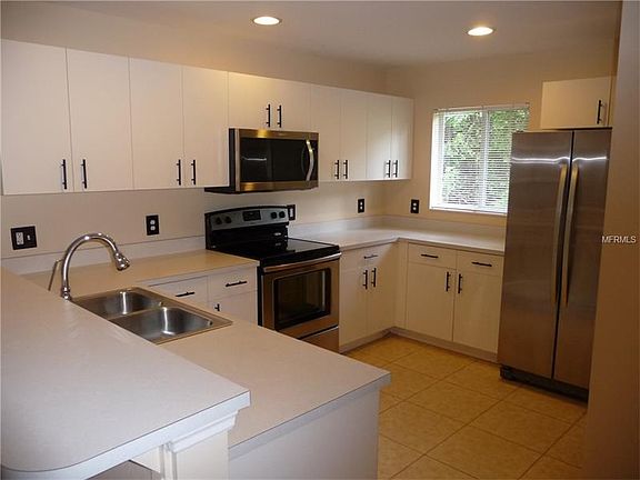 4th image of 4586 McAllister Ln