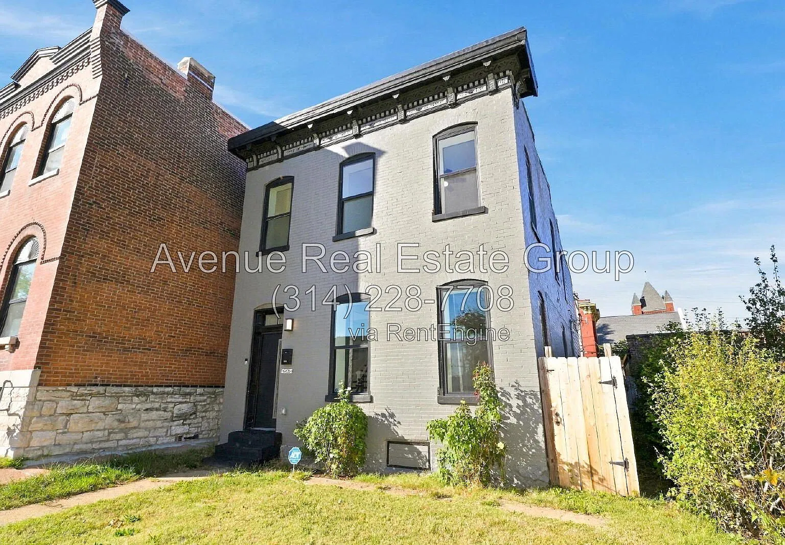 3 bed, 2.5 bath, 1408 sqft, $3,000 — Photo 2