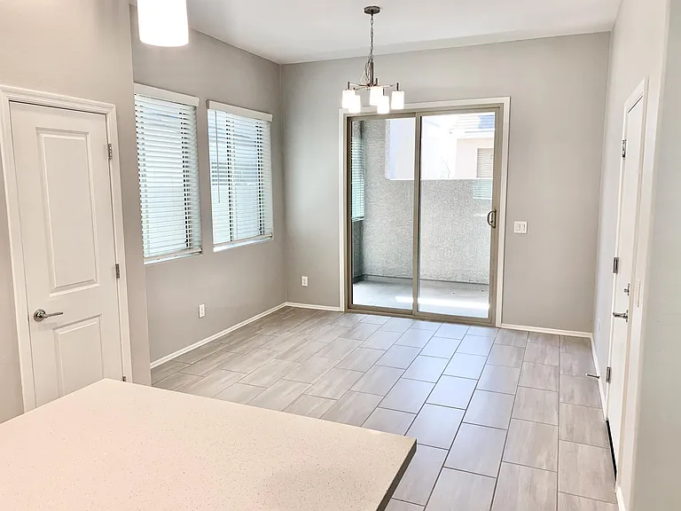 2429 N 149th Ln — Photo 10