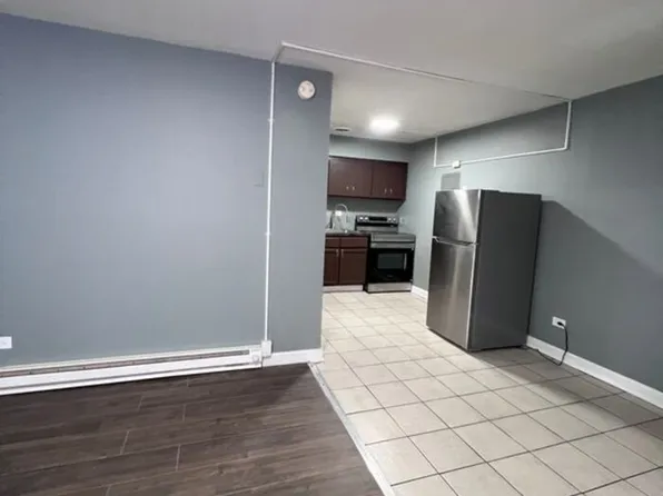 8627 S Ingleside Ave APT 2F, Chicago, IL 60619