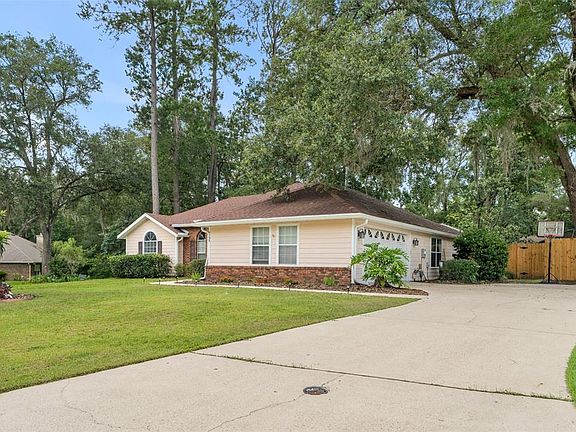 3rd image of 9239 NW 16th Pl