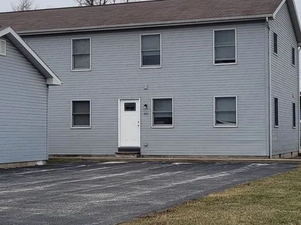 723 4th St, Bowling Green, OH 43402