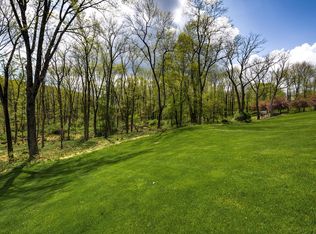 9 Townview Ct, Flemington, NJ 08822