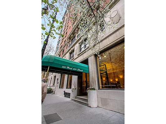 Sold by Douglas Elliman | media 8