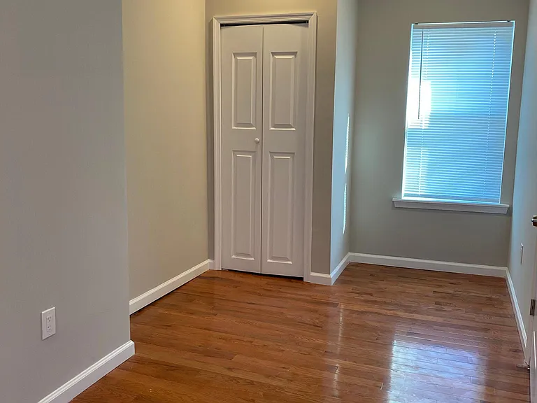 802 Christian St #3 — Photo 5