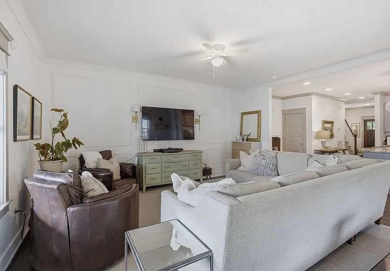 622B Annex Ave — Photo 15