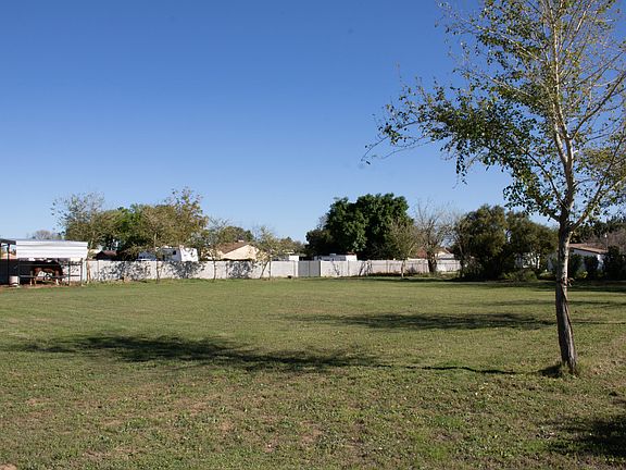 4th image of 9201 W San Miguel Ave