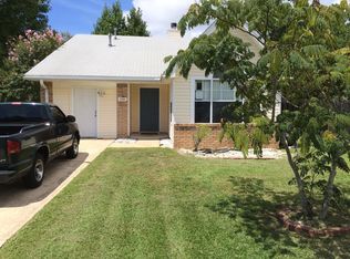 2133 Bellmeade Cir, Navarre, FL 32566