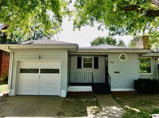 6221 Pacific St, Omaha, NE 68106