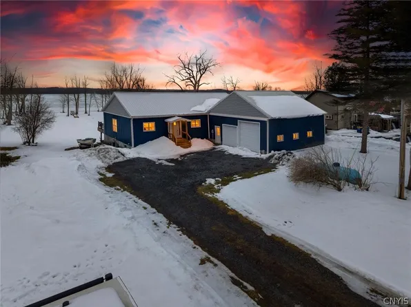 6879 Stevens Rd, Jordan, NY 13080