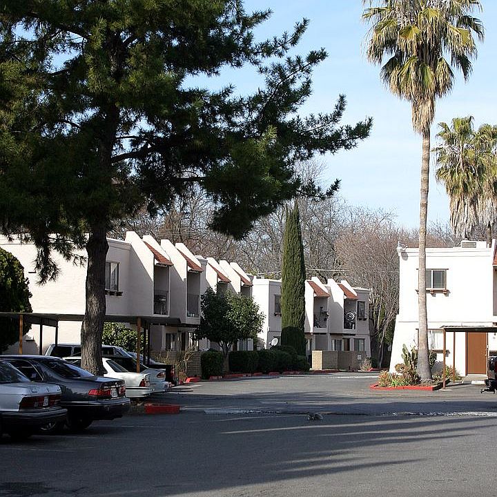 2nd image of 354 Rio Lindo Ave APT 33