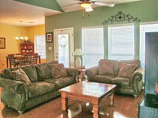 Living Room/ vaulted ceiling