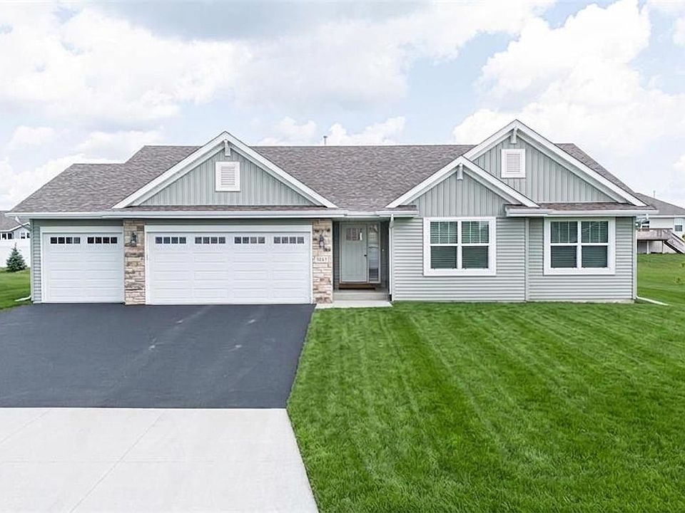 1st image of 3687 Cardinal Dr