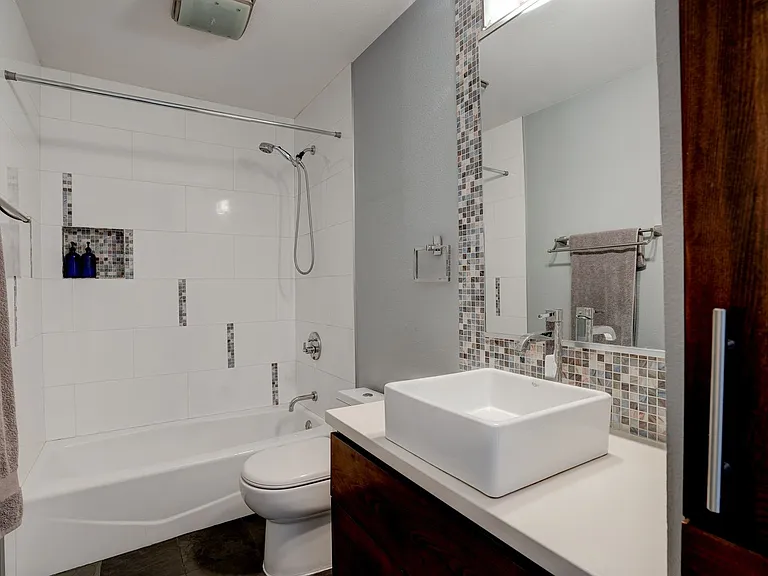 2450 Ashdale Dr #205-D — Photo 22