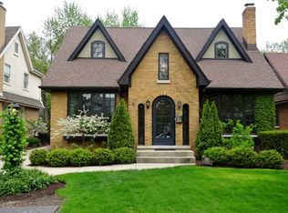 183 S Lawndale Ave, Elmhurst, IL