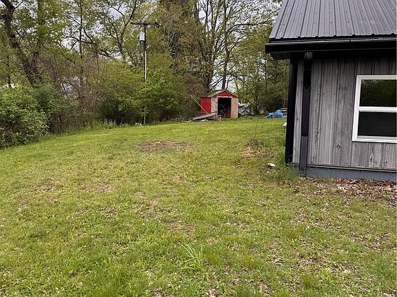 2nd image of 11 Old Saxonburg Blvd