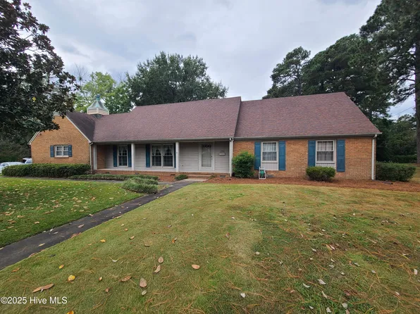 1700 Dubose Drive, Kinston, NC 28504