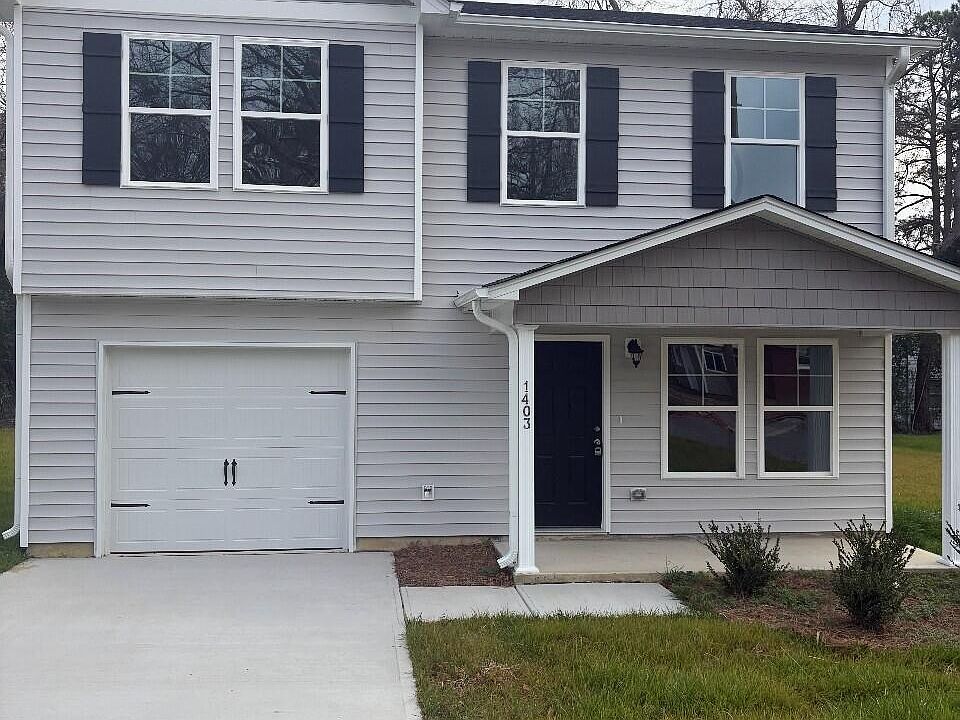 1st image of 1403 Queens Road