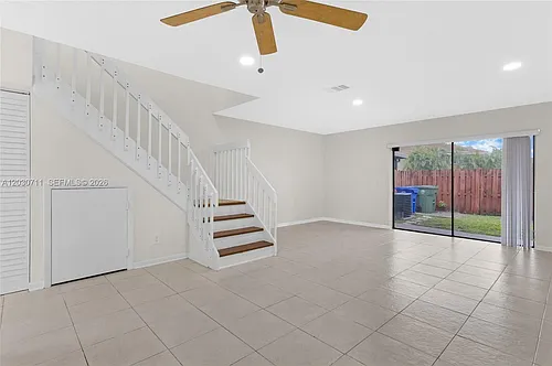 741 NW 105th Ter #TOWNHOUSE Photo 1