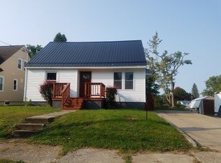 18 Douglas Rd, Massena, NY 13662