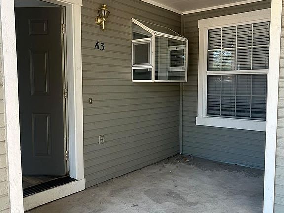 2nd image of 6731 S Ivy Way APT A3
