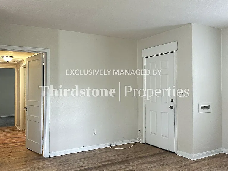 7959 Concord Blvd W — Photo 2