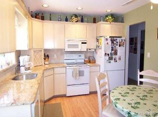 3759 Hunt Rd, Wantagh, NY 11793