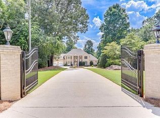 4129 Cherokee Trl, Gainesville, GA 30504