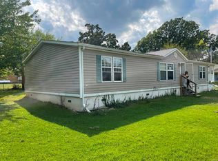 218 Raymond St, Richland, MO 65556