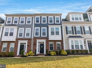 345 Buckeye Cir, La Plata, MD 20646