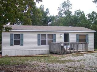 23599 Horizon Rd, Lebanon, MO 65536