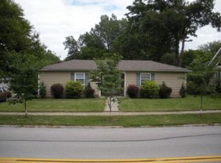 509 SE Douglas St APT B, Lees Summit, MO 64063