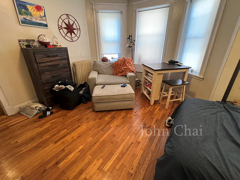 225 Kelton St #1 — Photo 11
