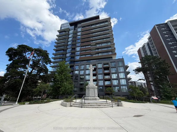 21 Park St E, Mississauga, ON