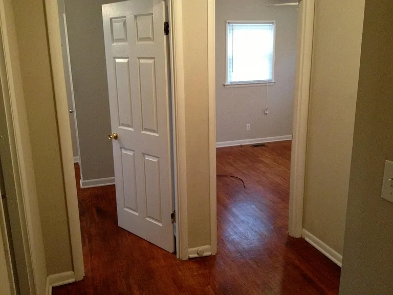 5103 Jarrett Rd — Photo 8