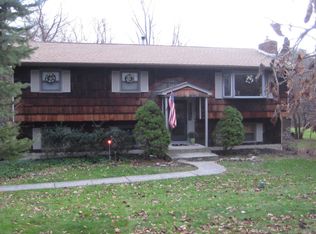 310 Ridge Rd, Campbell Hall, NY 10916