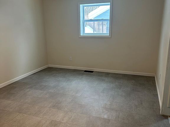 4th image of 438 Fairmont Ave #4