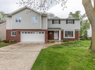 1825 N Harrison Rd, East Lansing, MI 48823