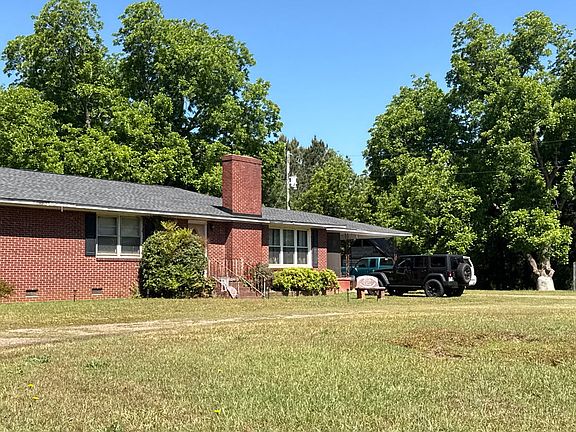 3rd image of 265 Aull Rd