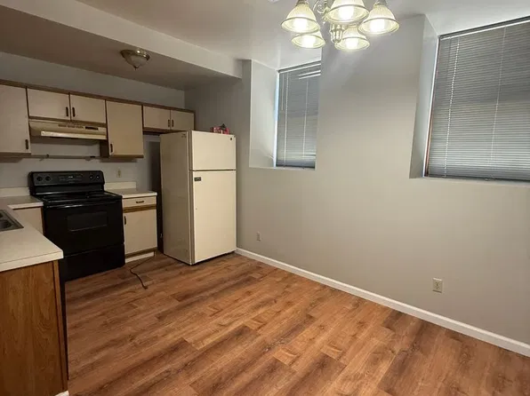 153 E High St, 153 E High St APT 103, Elizabethtown, PA 17022